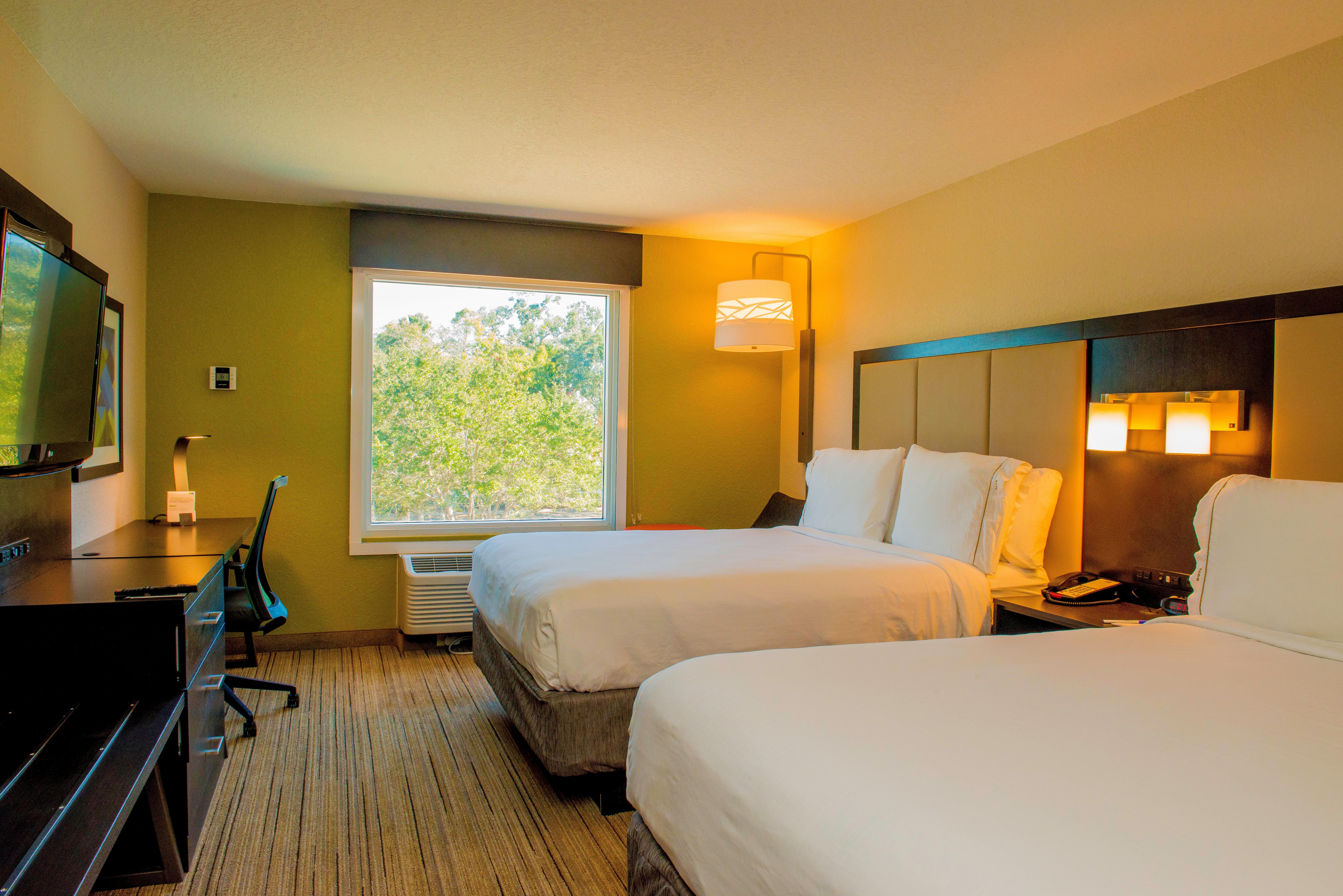 Holiday Inn Express St. Petersburg North / I-275 By Ihg Экстерьер фото