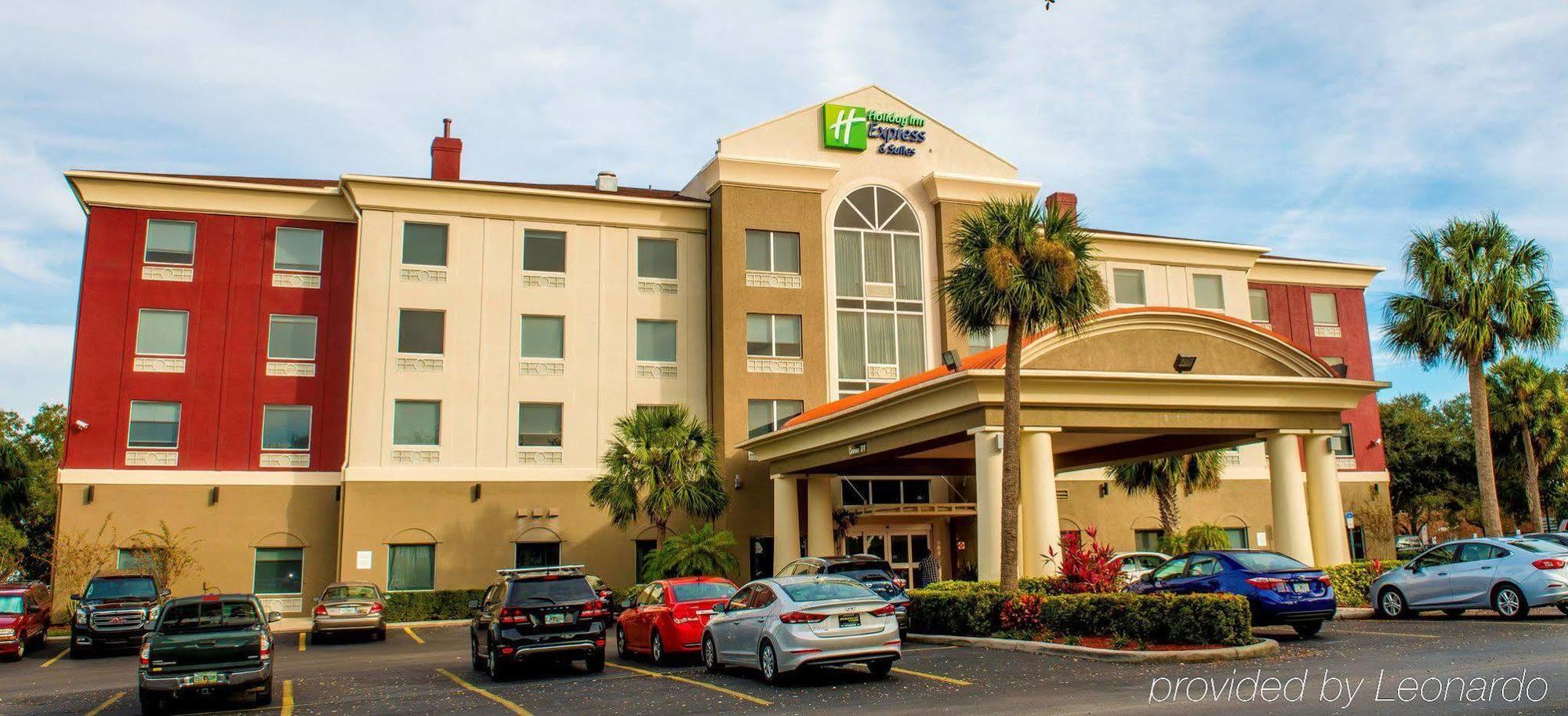 Holiday Inn Express St. Petersburg North / I-275 By Ihg Экстерьер фото